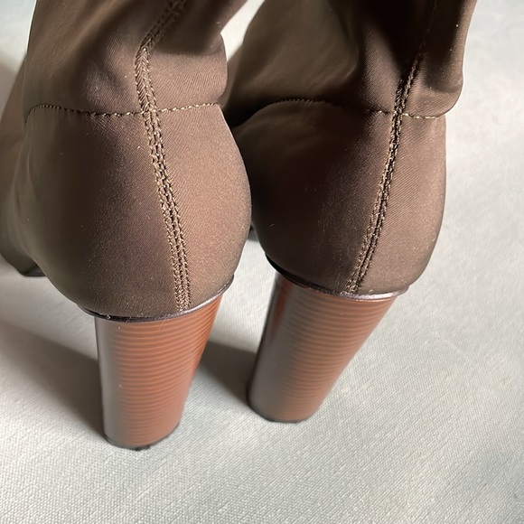 Cape Robbin Sock Boots - Picture 15 of 16